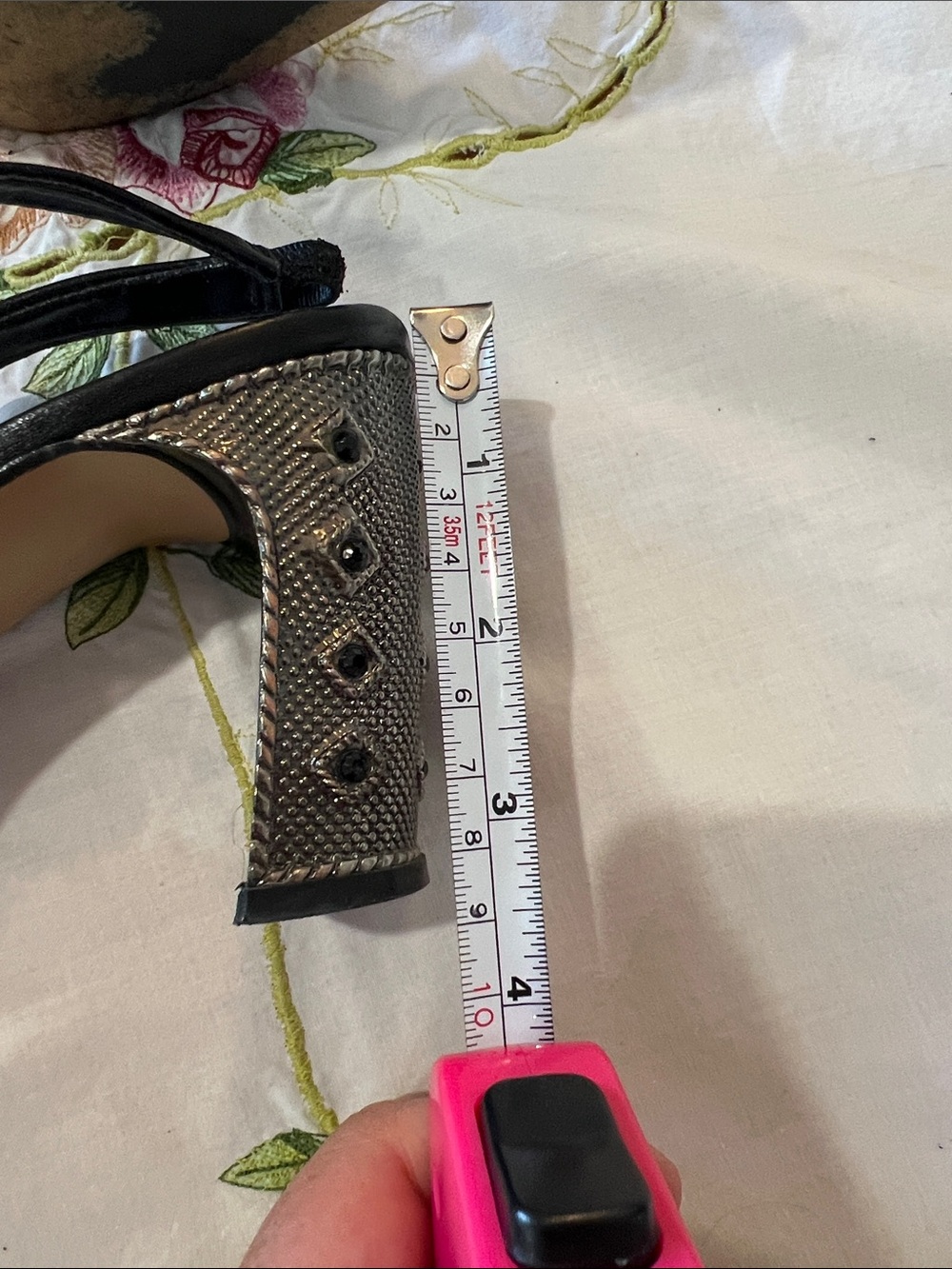 Poxy Black Leather Slingback Pumps with Metal Studded Heel Sz 8 - Picture 7 of 7